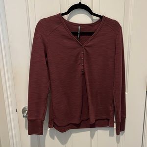 Kuhl waffle knit long sleeve shirt